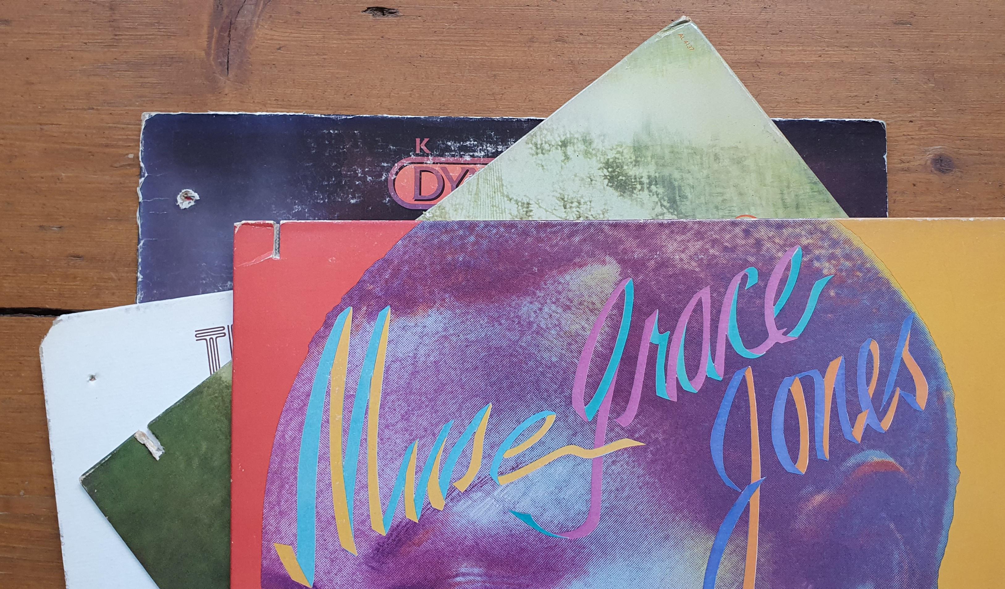Platten mit Cut-outs